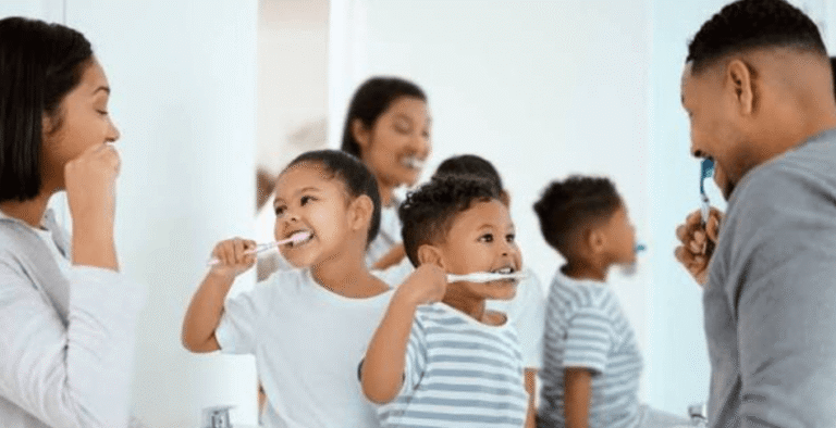 How Family Dentists Encourage Lifelong Positive Oral Hygiene Habits
